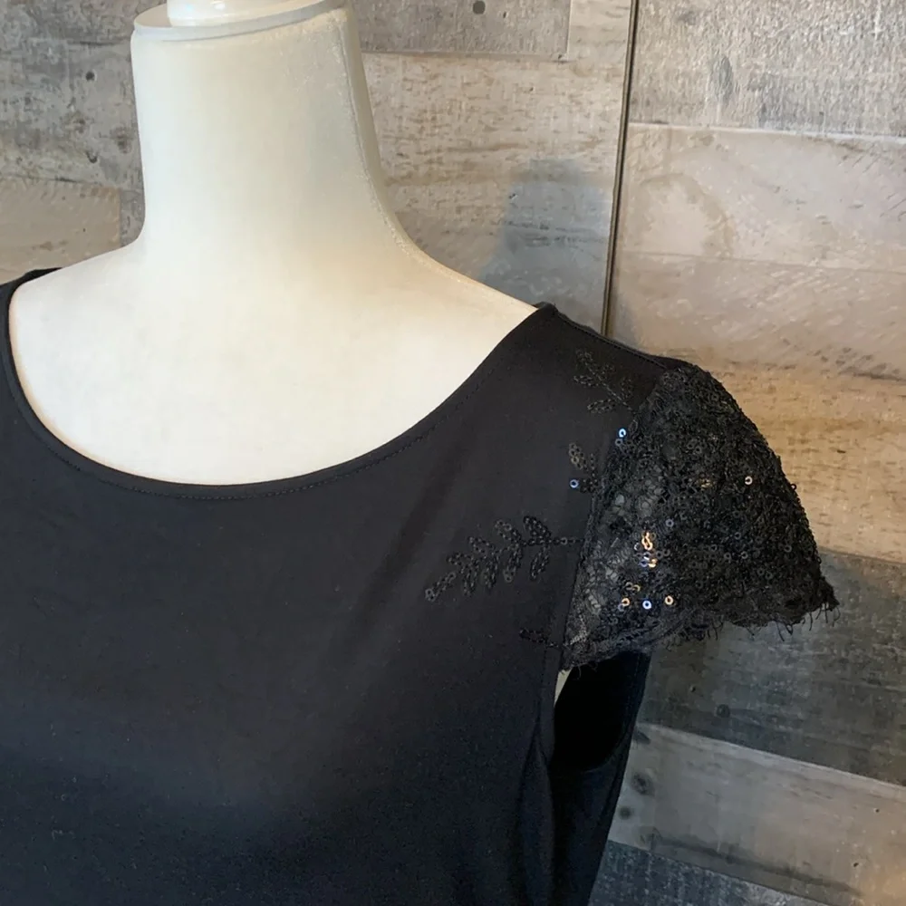 White House Black Market top with sequined cap sleeves - Picture 6 of 16
